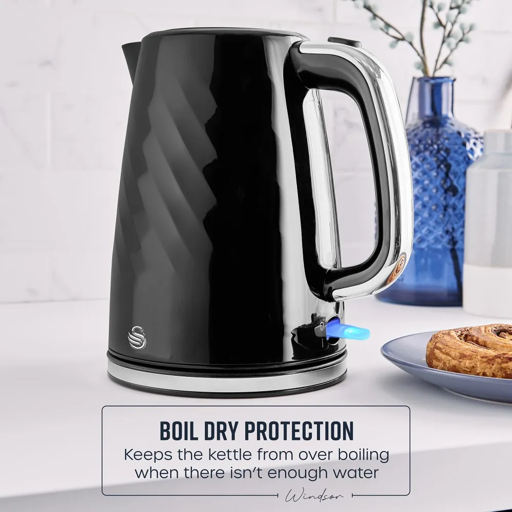 1.7 Litre Textured Windsor Kettle