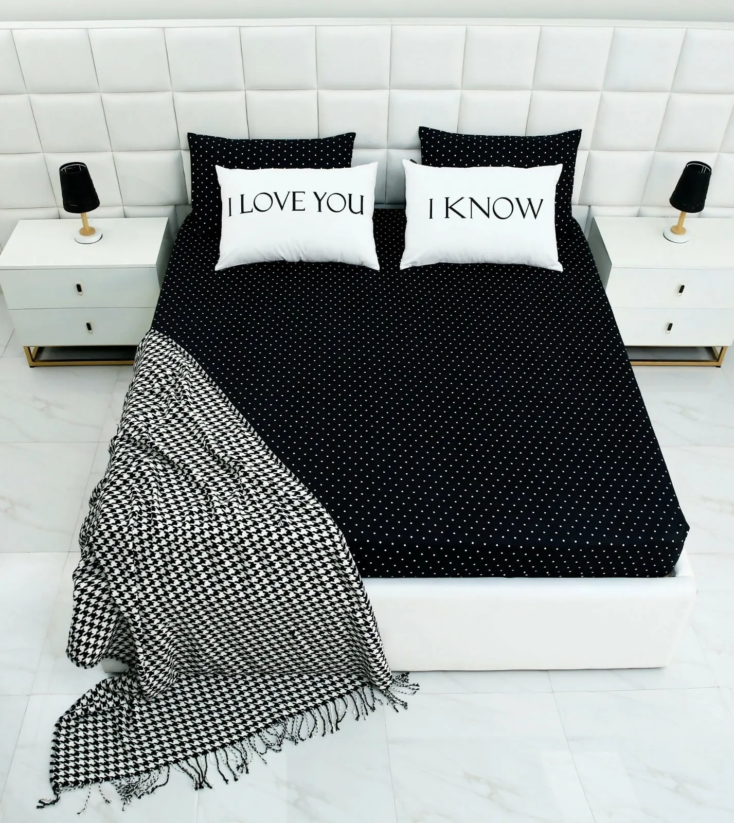 5 PCs Fitted Bed Sheet With Text Pillows-Couple Set CS02