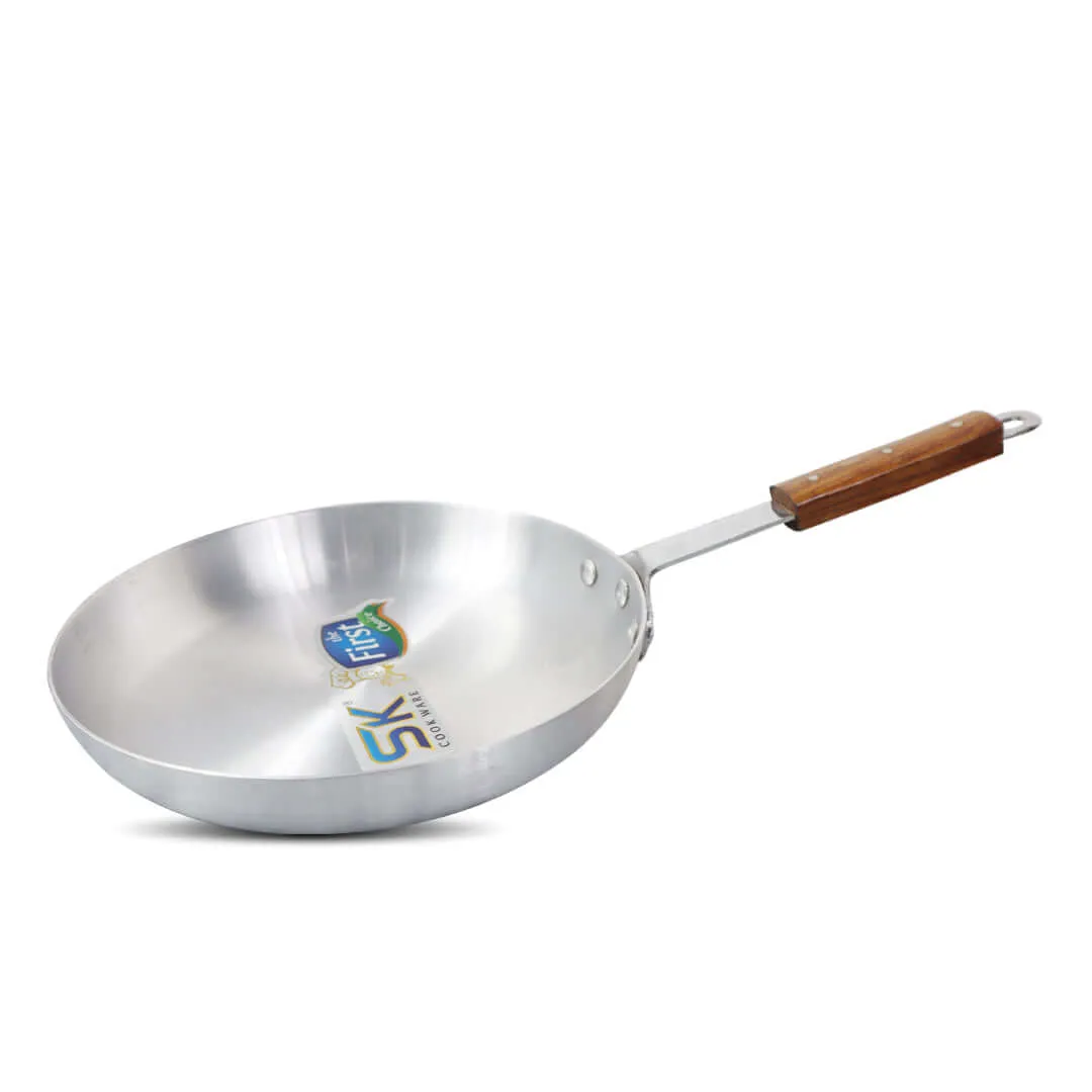 Al-Dar Aluminum Commercial Fry Pan Smooth Wooden Handle