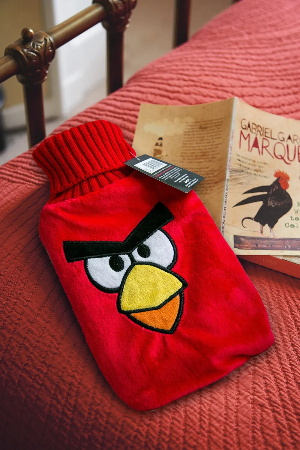 Angry Birds Red Hot Water Bottle and Cover (red)