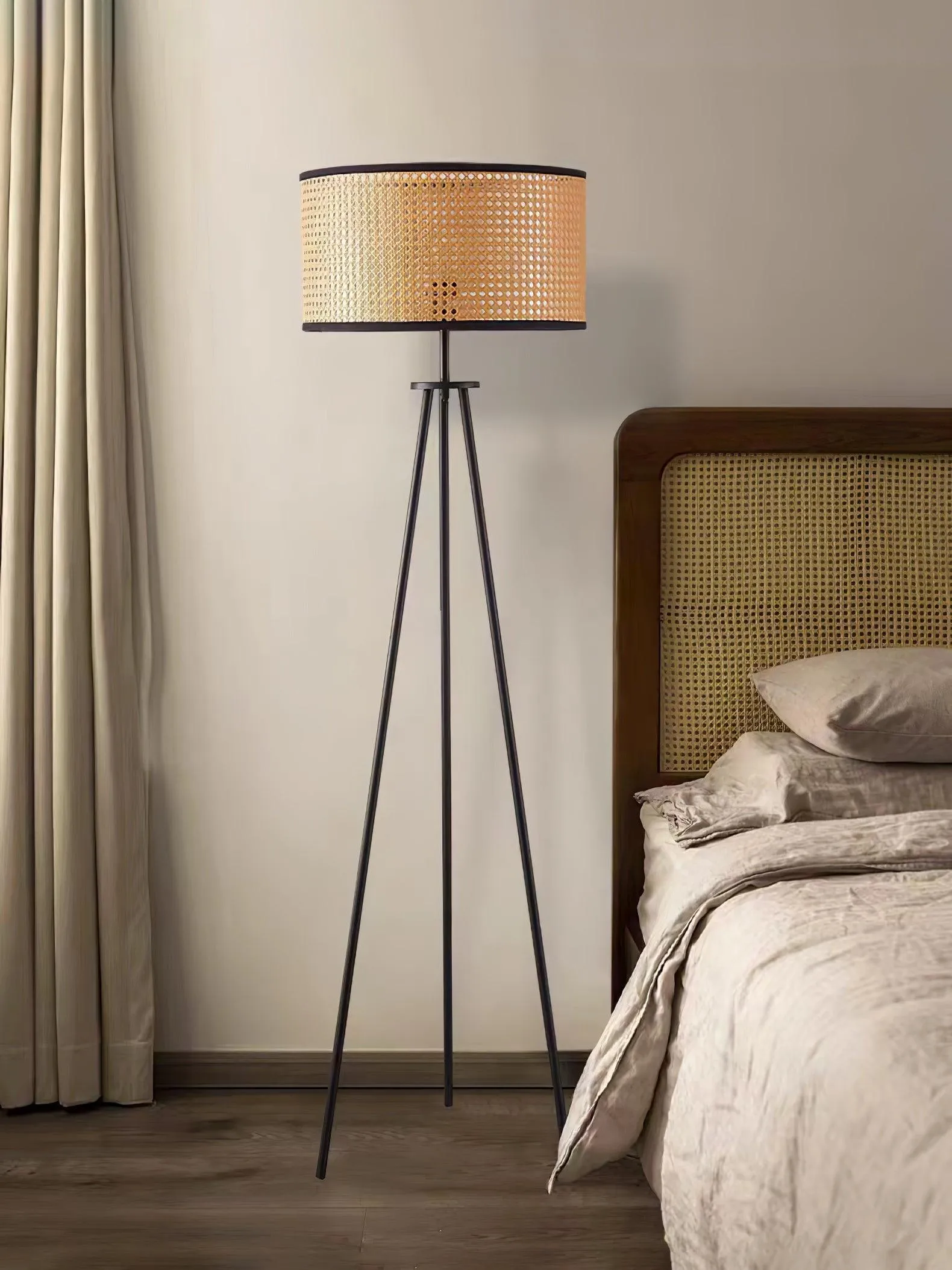 Aubrey Floor Lamp