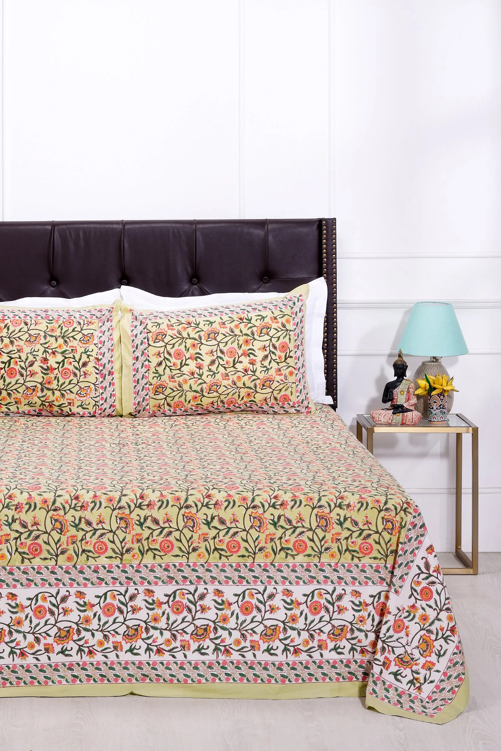 Chainika Flower Garden Green Cotton  Bedsheet