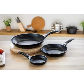 KitchenCraft Non-Stick Aluminium Frying Pans Set, 28cm, 20cm and 12cm