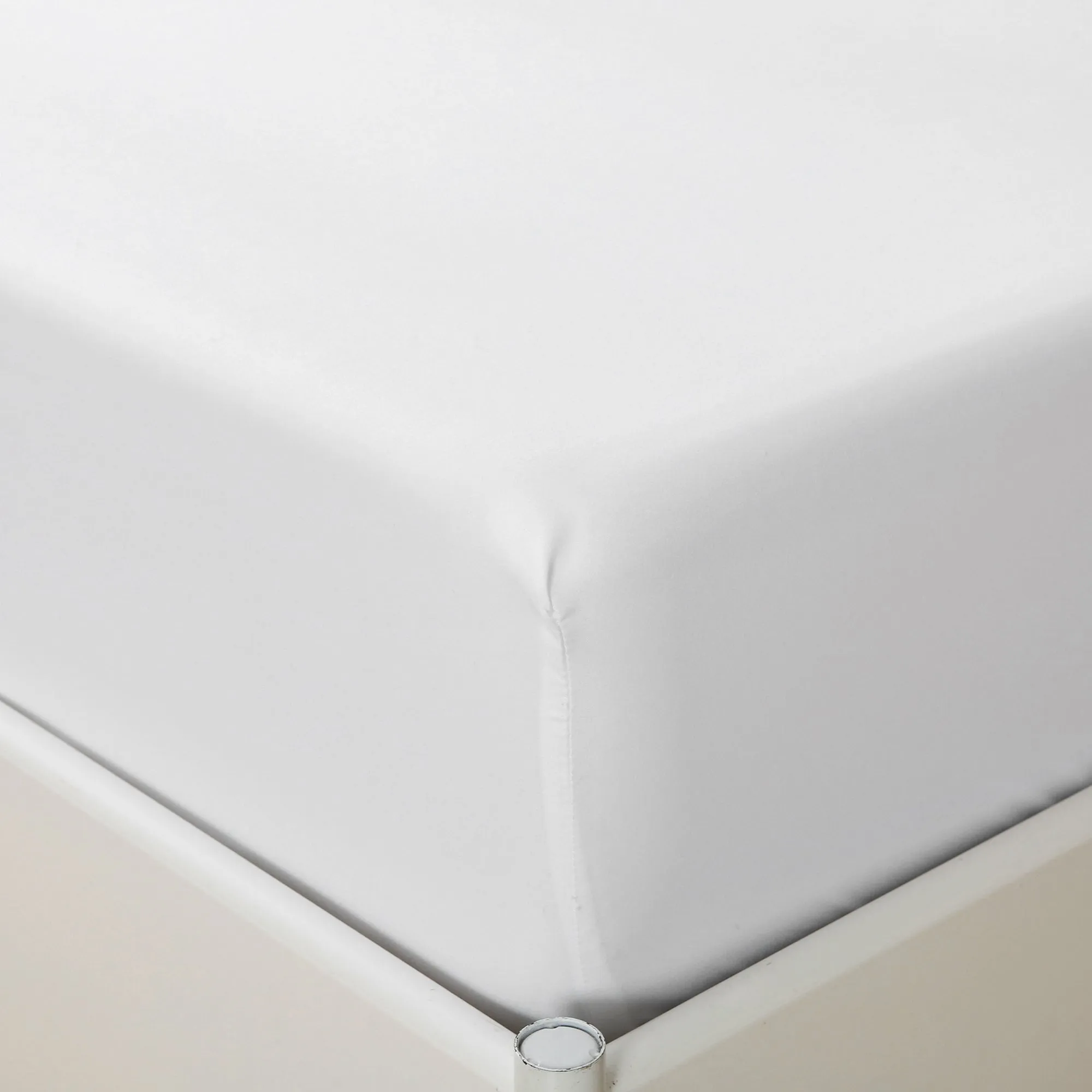 Linenova Ultra Soft Microfibre Bed Sheet Set