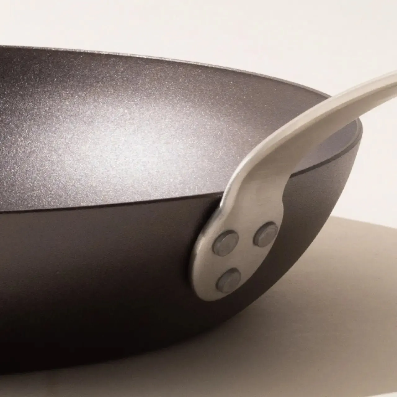 Made In Blue Carbon Steel Frying Pan (Pre seasoned)