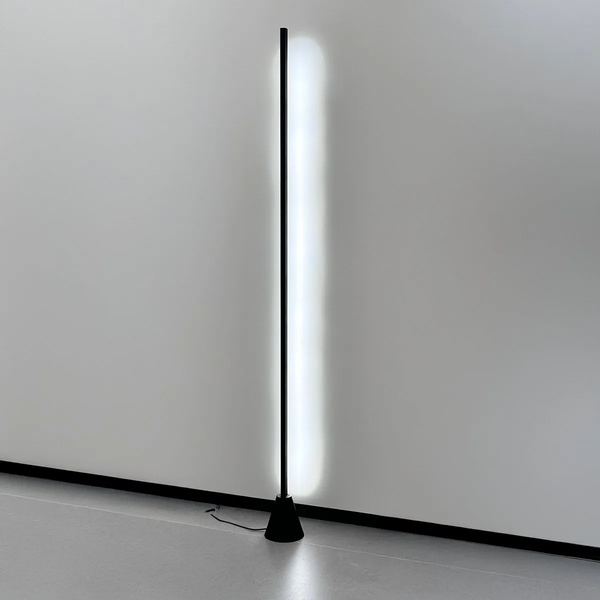 Matrix Floor Lamp