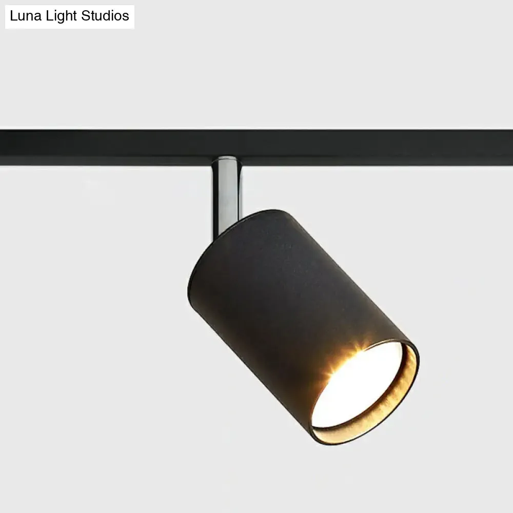 Modern Metal Tube Track Lamp - Ceiling Spotlight for Clothing Store