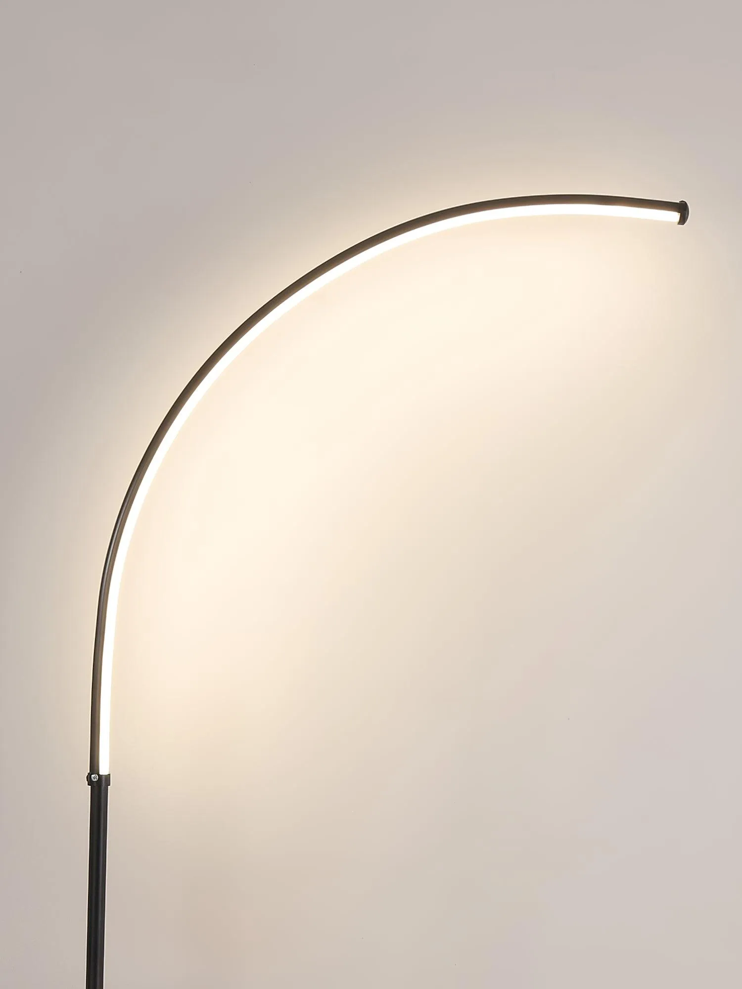 Nordic Arc Floor Lamp