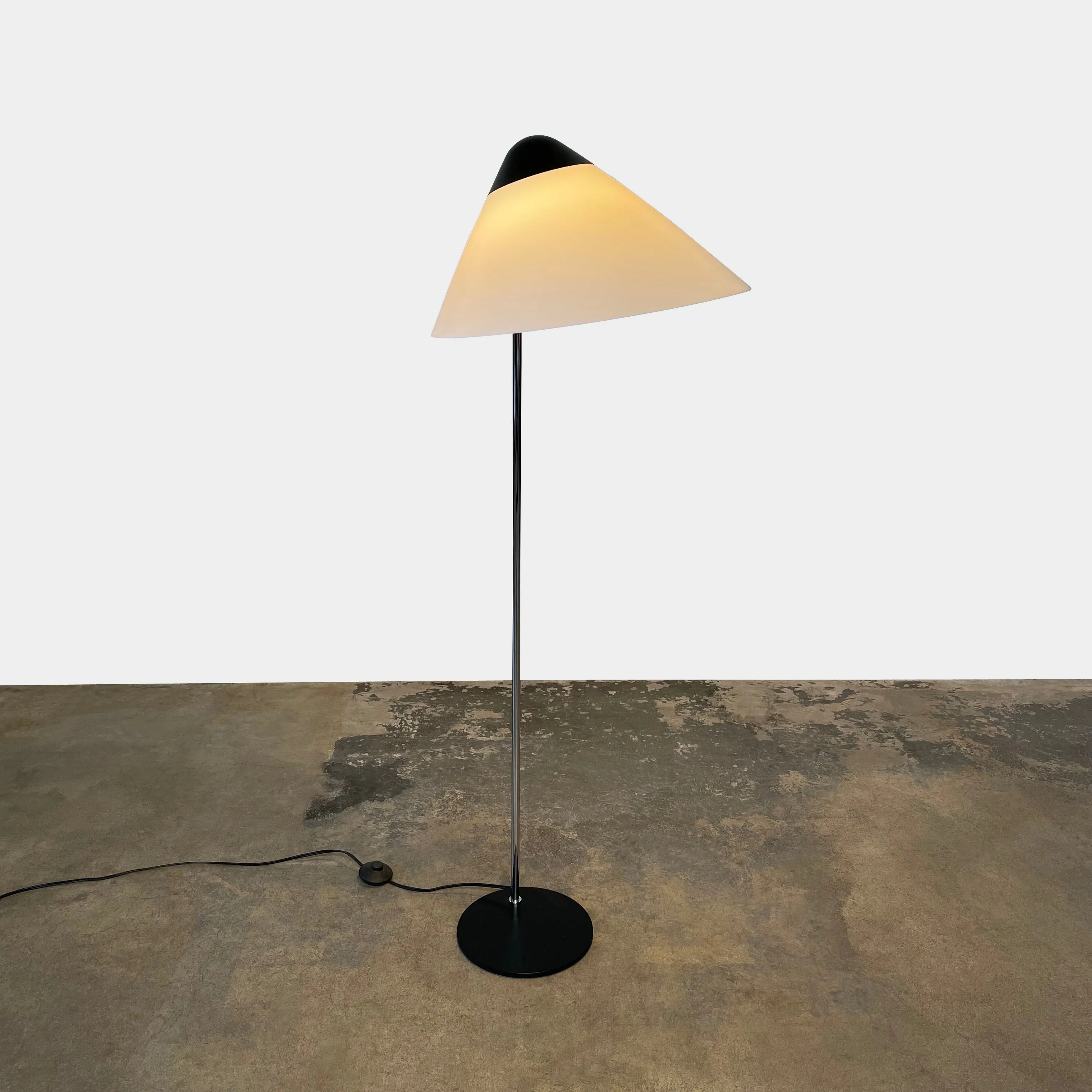 Opala Floor lamp