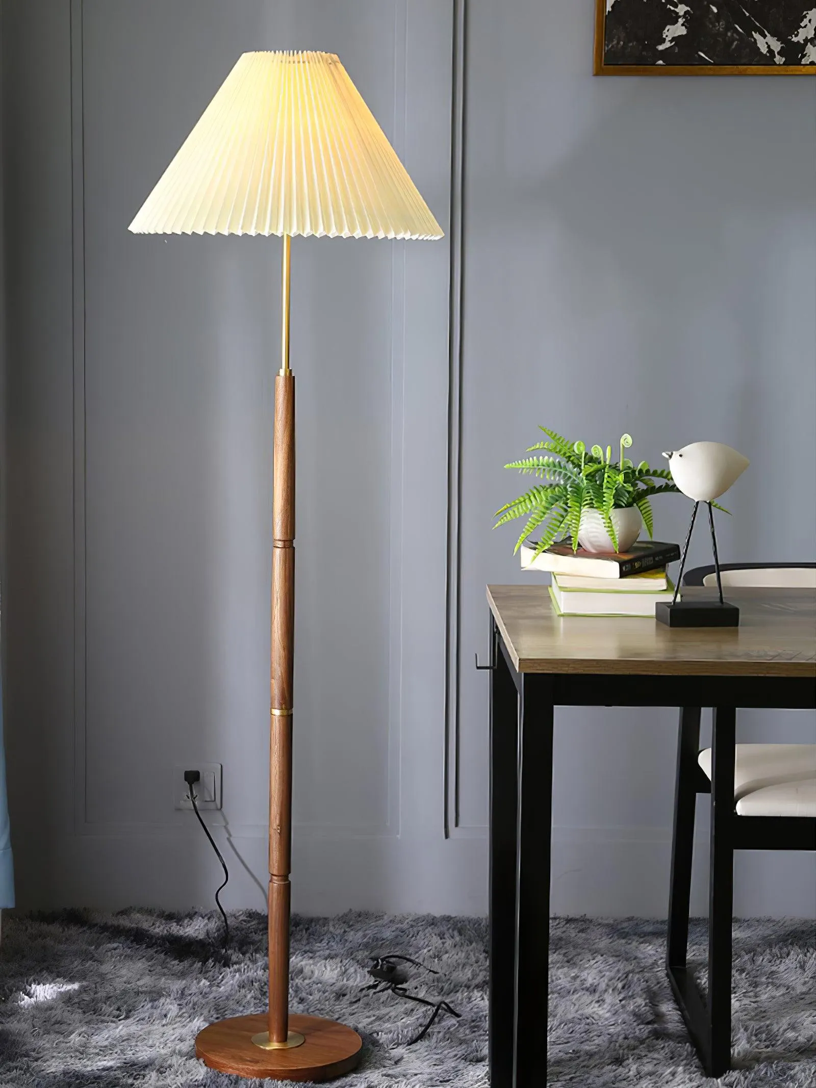 Pleated Floor Lamp