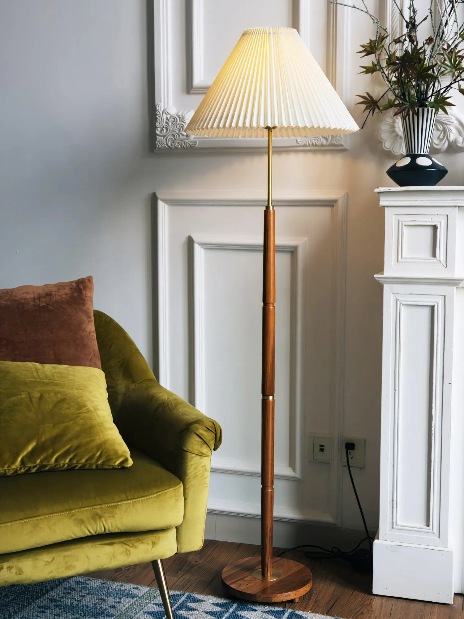 Pleated Floor Lamp