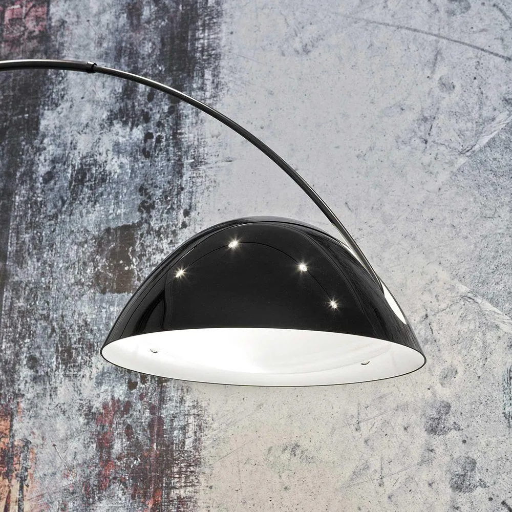 Pluma Floor Lamp