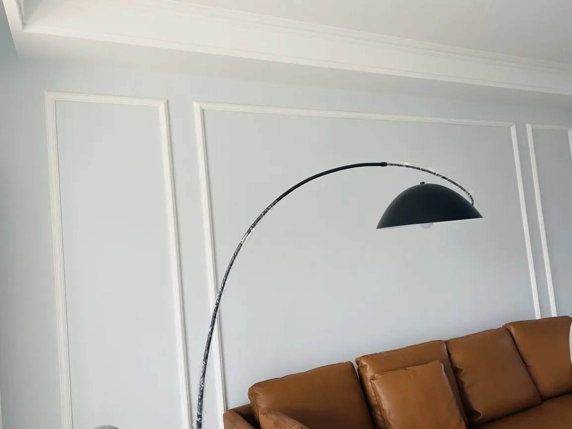 Pluma Floor Lamp