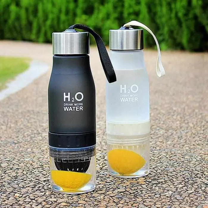 Portable Creative Fruit Juice Infuser Water Bottle 650ml