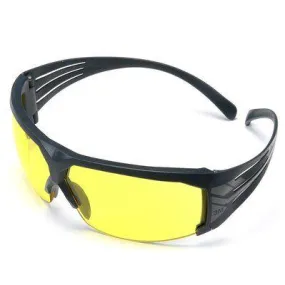 Protective Glasses - 3M SecureFit Protective Eyewear 600 Series with Amber Scotchgard Anti-Fog Lens, SF603SGAF