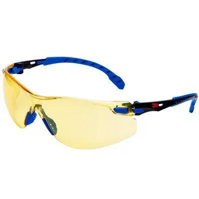 Protective Glasses - 3M Solus Protective Eyewear with Amber Scotchgard Anti-Fog Lens, S1103SGAF