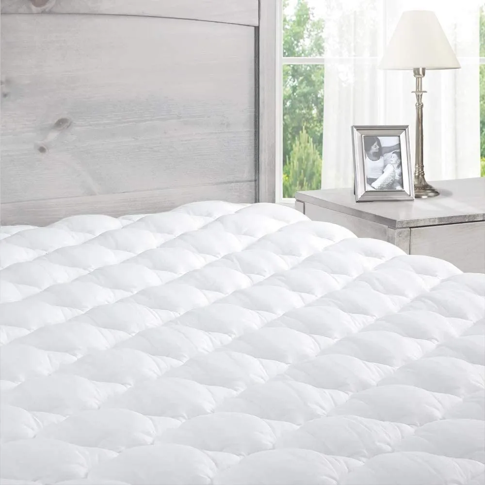 Queen : Mattress Pad with Fitted Skirt - Extra Plush Topper Found in Marriott Hotels, Queen