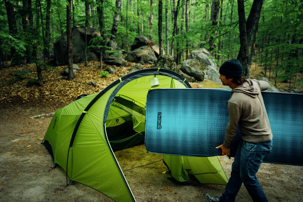 Roamer™ Self-Inflating Luxury Sleeping Pad