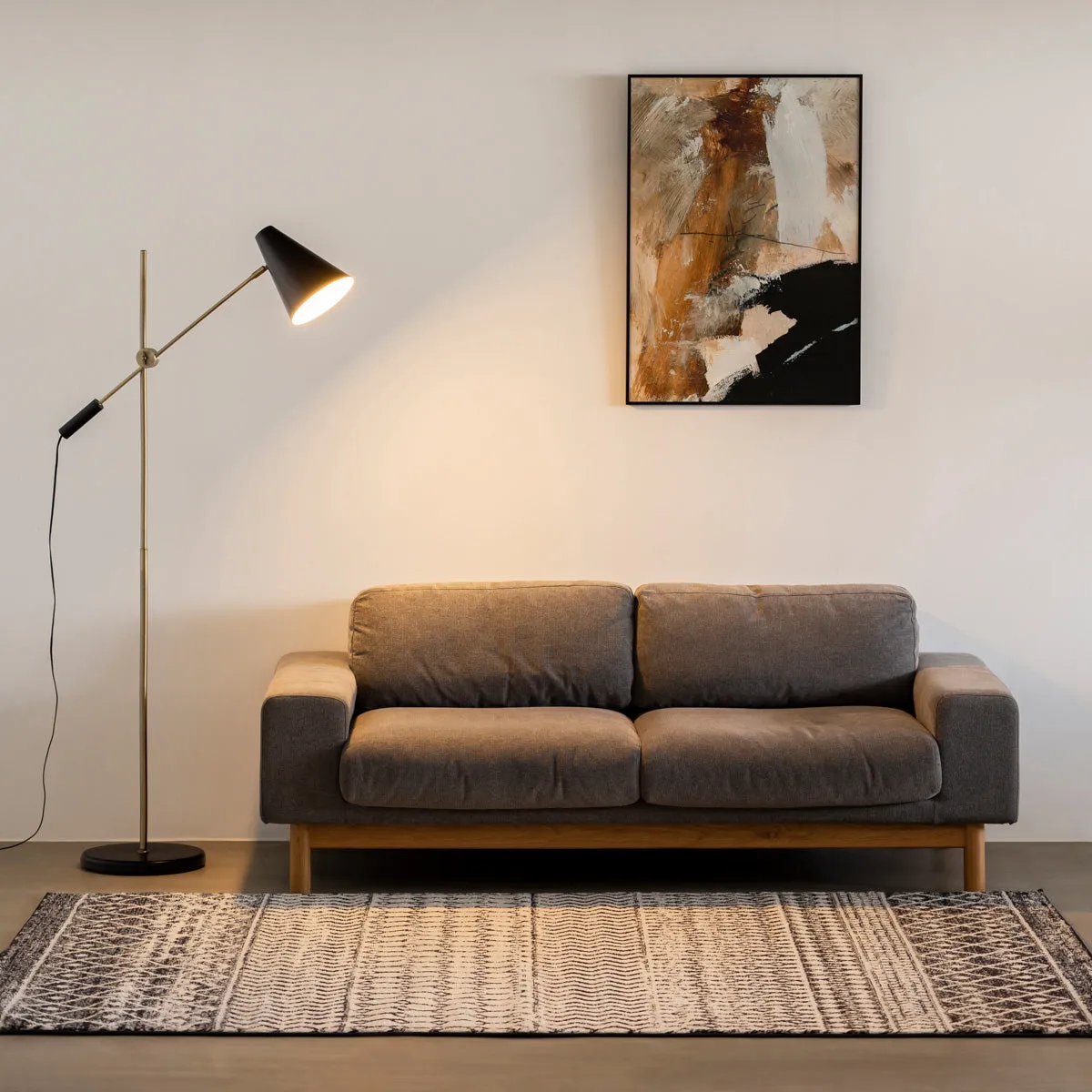 Simple - Stylish　Black Floor Lamp