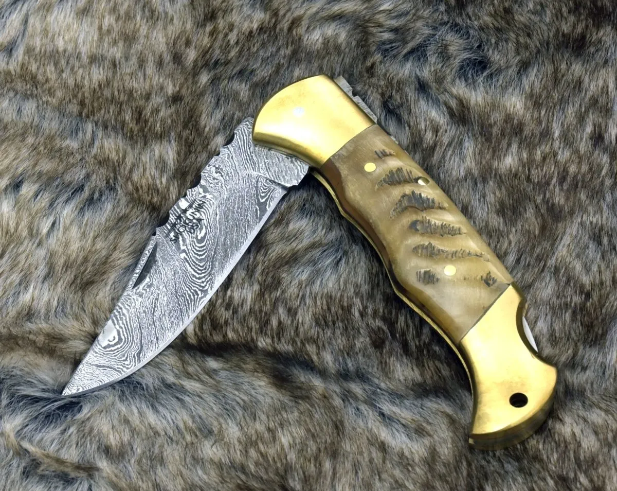 Tranquility Pocket Knife with Ram Horn Handle