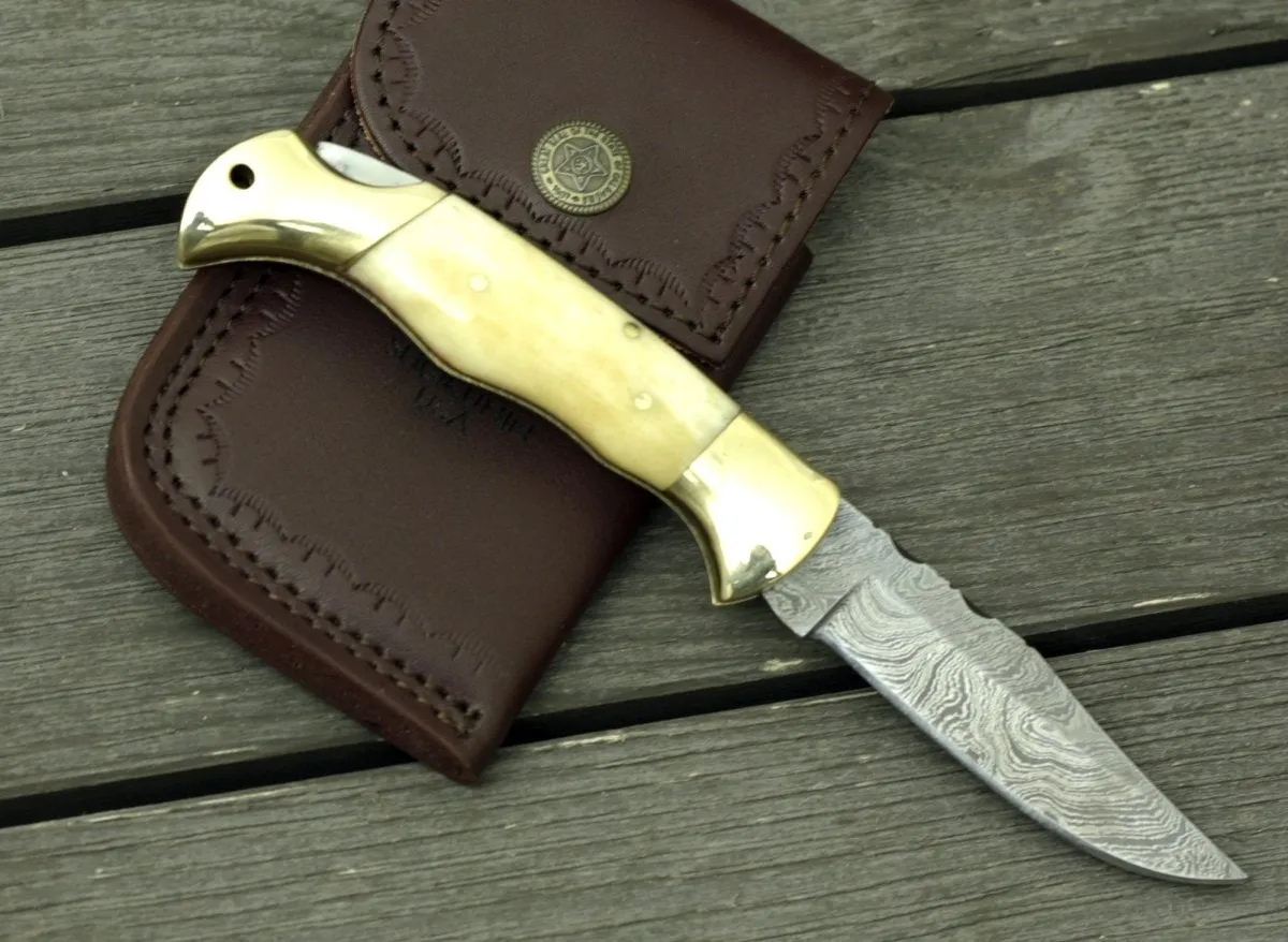 Tranquility Pocket Knife with Ram Horn Handle