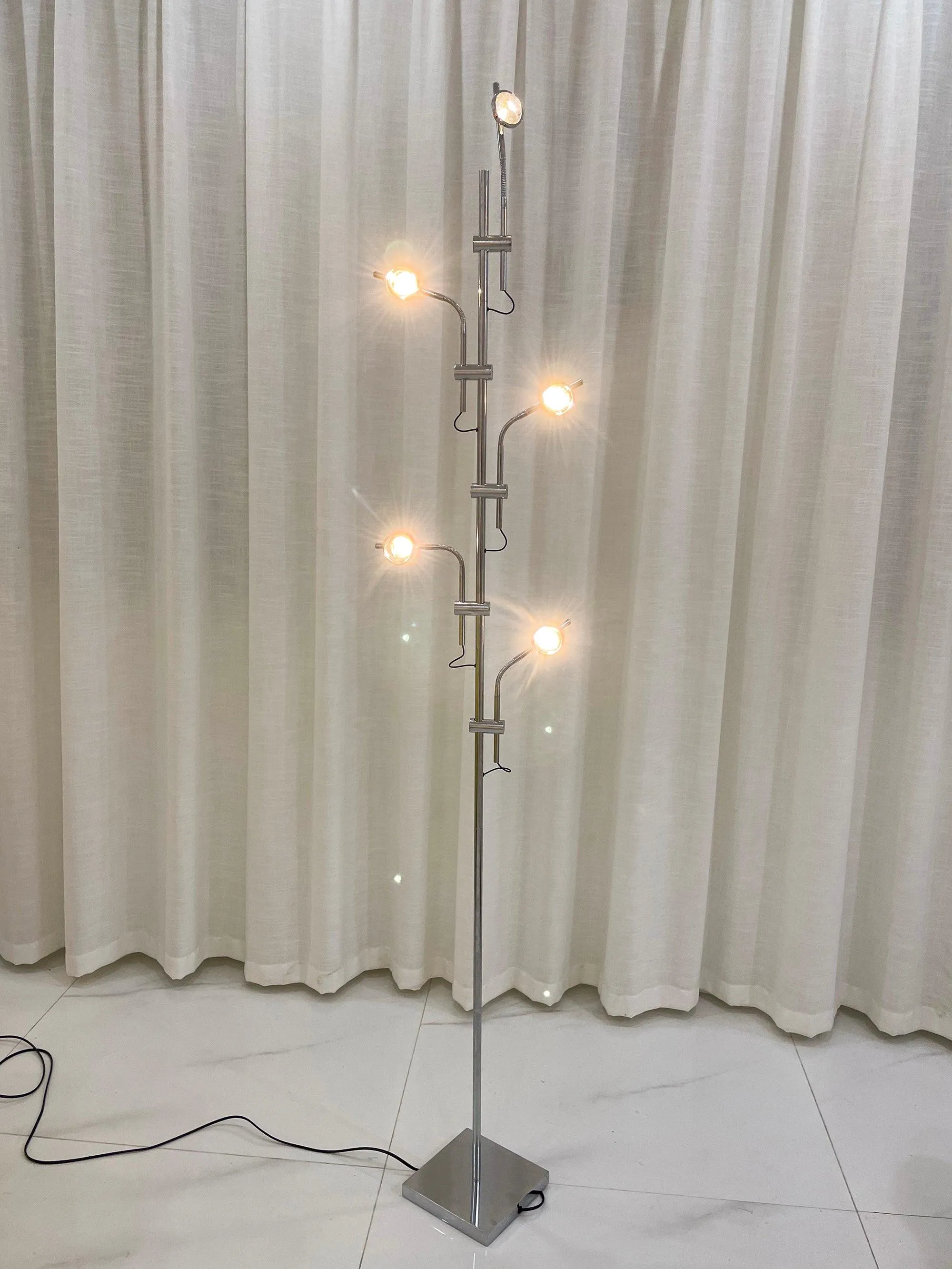 Wa Wa Floor Lamp